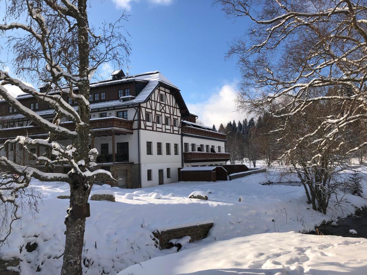 Strunzova Pila - Apartmany S Wellness 2,06 A 3,03 Квилда Экстерьер фото